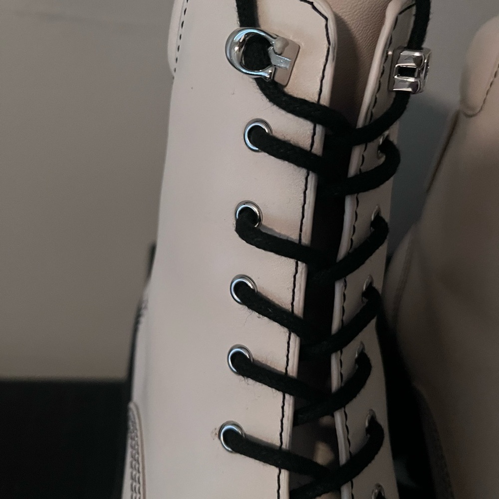 Coach white combat bootie size 8.5 - Picture 5 of 7